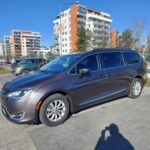 Minivan Chrysler Pacifica